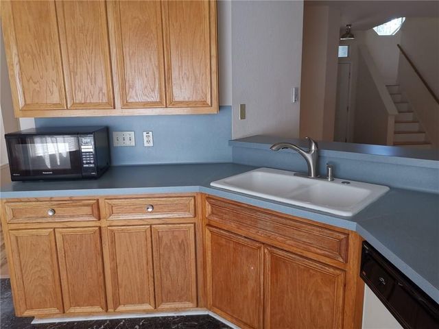 1603 Sylvia LN, Round Rock, TX 78681