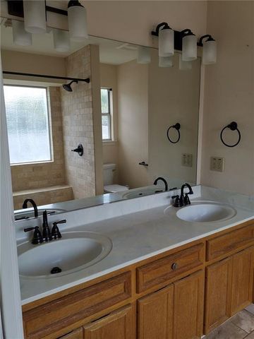 1603 Sylvia LN, Round Rock, TX 78681