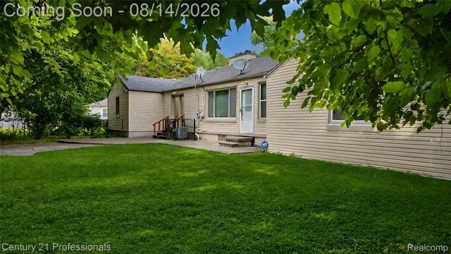 18407 Garfield, Redford Charter Township, MI 48240