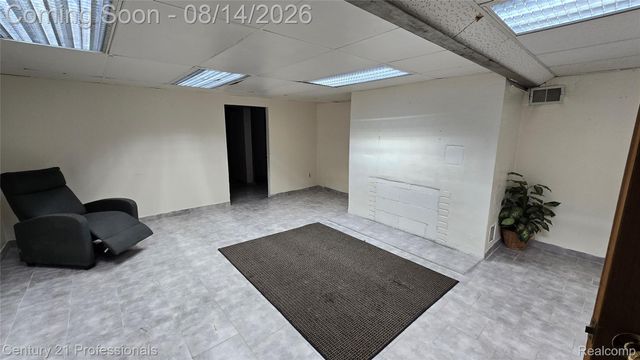 18407 Garfield, Redford Charter Township, MI 48240
