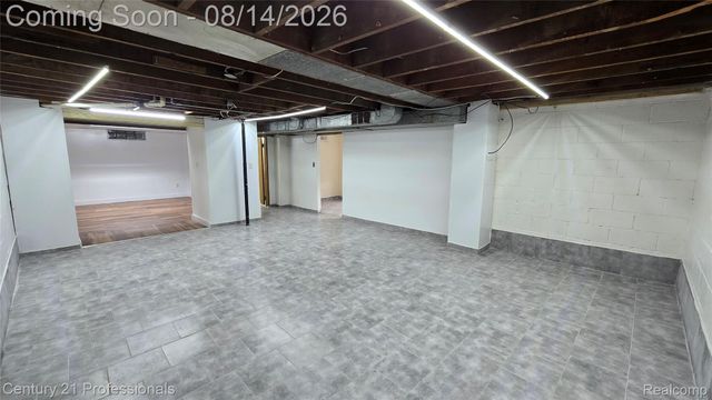 18407 Garfield, Redford Charter Township, MI 48240