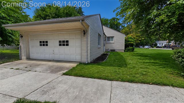 18407 Garfield, Redford Charter Township, MI 48240