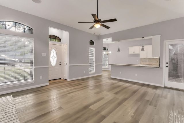 111 Homestead Drive, Lancaster, TX 75146
