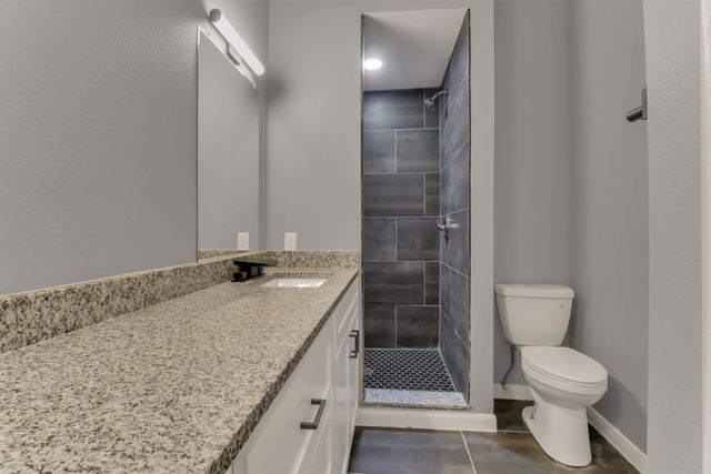 111 Homestead Drive, Lancaster, TX 75146