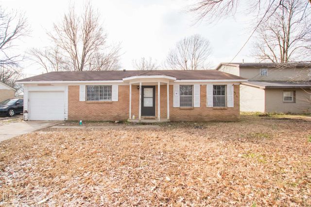 208 Lake Drive, Jonesboro, AR 72405