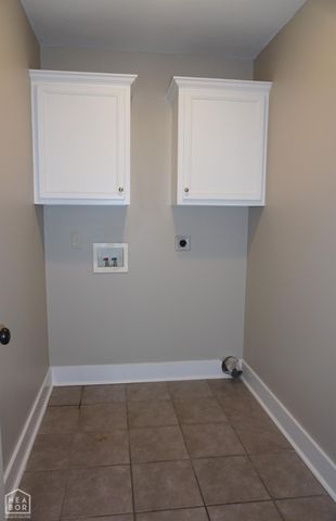 208 Lake Drive, Jonesboro, AR 72405