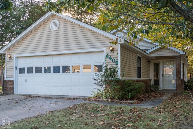 208 Lake Drive, Jonesboro, AR 72405