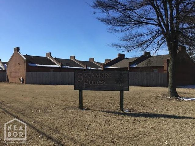 208 Lake Drive, Jonesboro, AR 72405