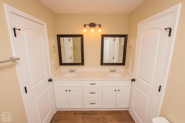 208 Lake Drive, Jonesboro, AR 72405