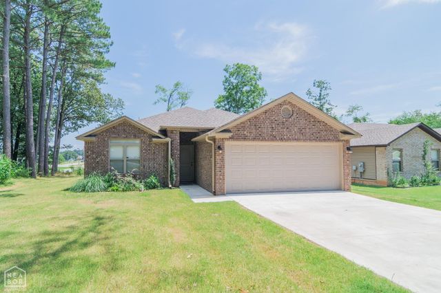 208 Lake Drive, Jonesboro, AR 72405
