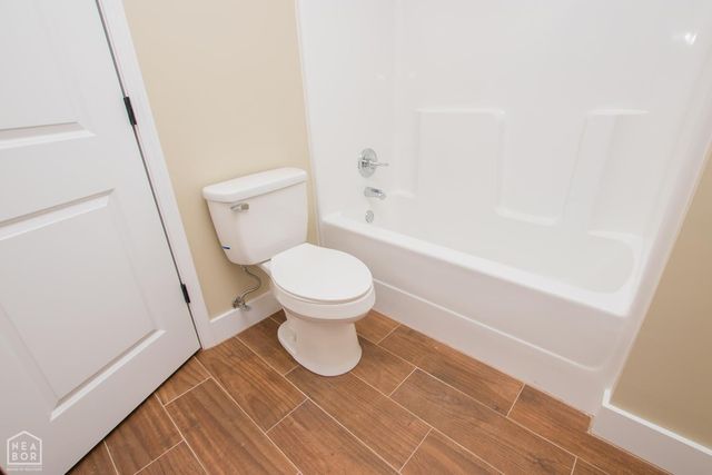 208 Lake Drive, Jonesboro, AR 72405