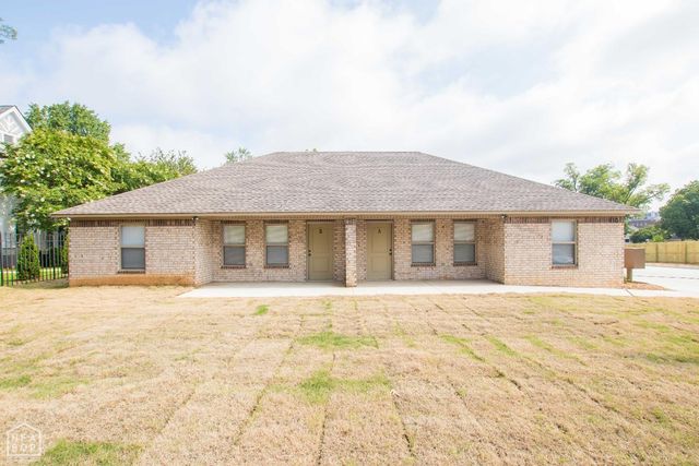 208 Lake Drive, Jonesboro, AR 72405