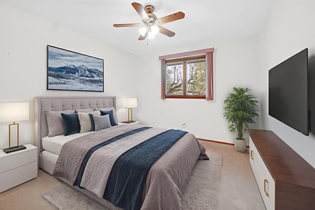 9437 Oriole Drive, Munster, IN 46321