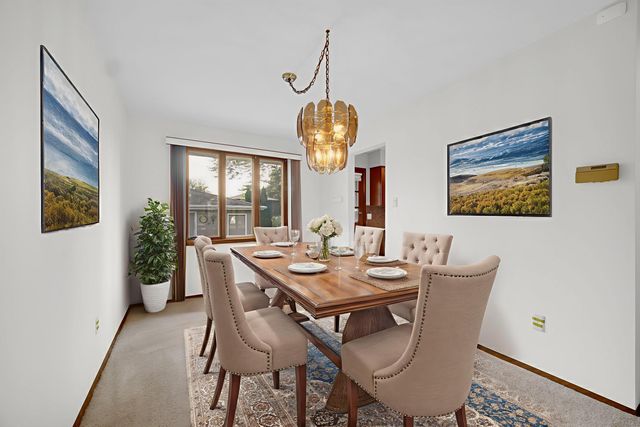 9437 Oriole Drive, Munster, IN 46321