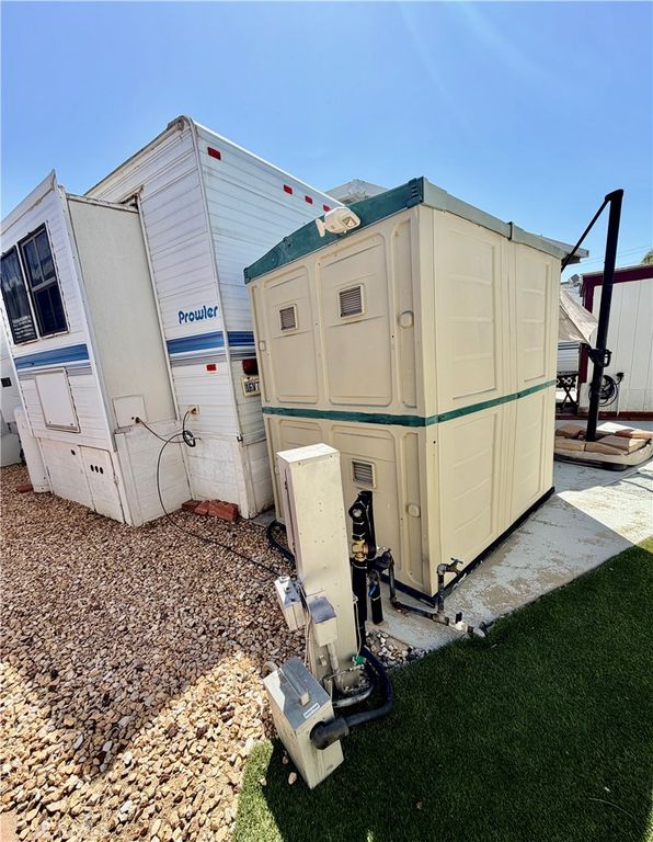 Image 14 of property listing at 1295 S Cawston Avenue 359, Hemet, CA 92545