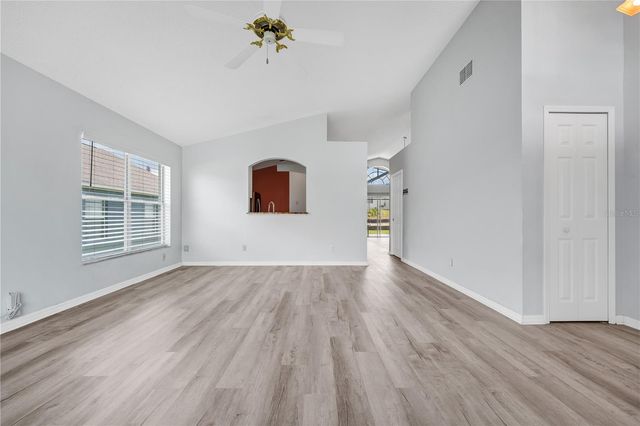 515 LAKE DAVENPORT BOULEVARD, Davenport, FL 33897