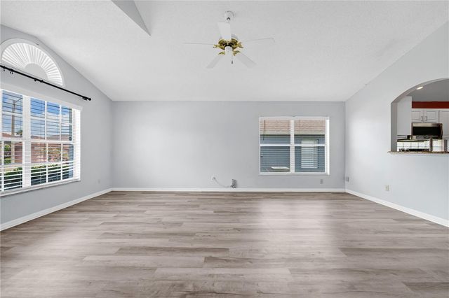 515 LAKE DAVENPORT BOULEVARD, Davenport, FL 33897