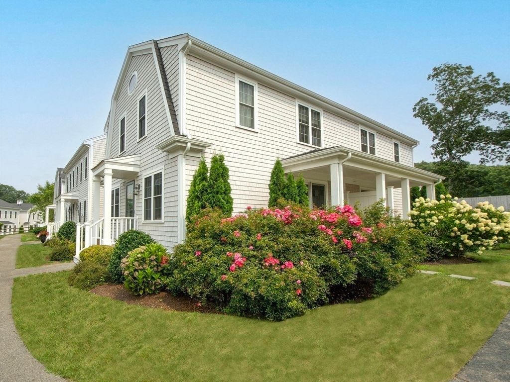 138 Elm Street 12, Kingston, MA 02364