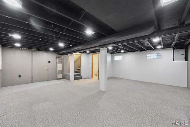 10224 Dandridge Drive, St Louis, MO 63123