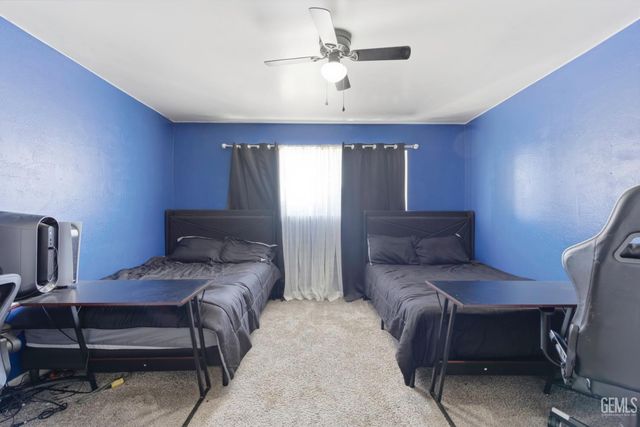 1005 Highmoor Avenue, Bakersfield, CA 93308