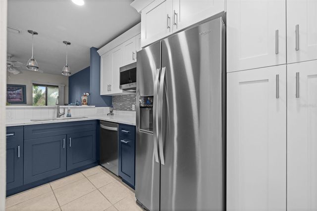 804 SORRENTO PLACE 804, Nokomis, FL 34275