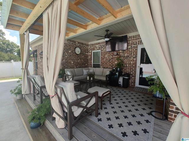 24 ASHTON CIRCLE, Sylacauga, AL 35150
