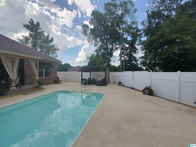 24 ASHTON CIRCLE, Sylacauga, AL 35150
