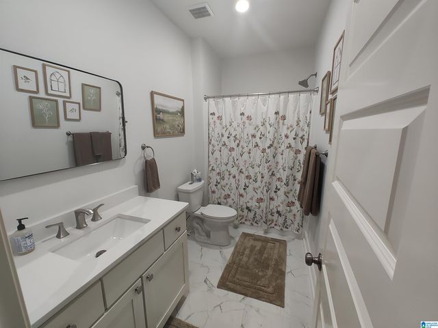 24 ASHTON CIRCLE, Sylacauga, AL 35150