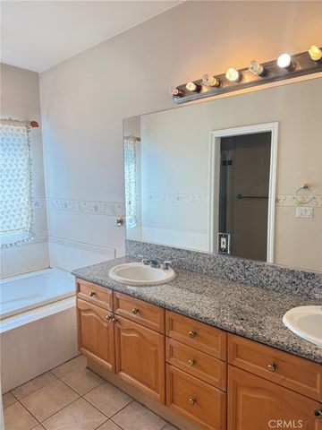 929 W Duarte Road B, Arcadia, CA 91007