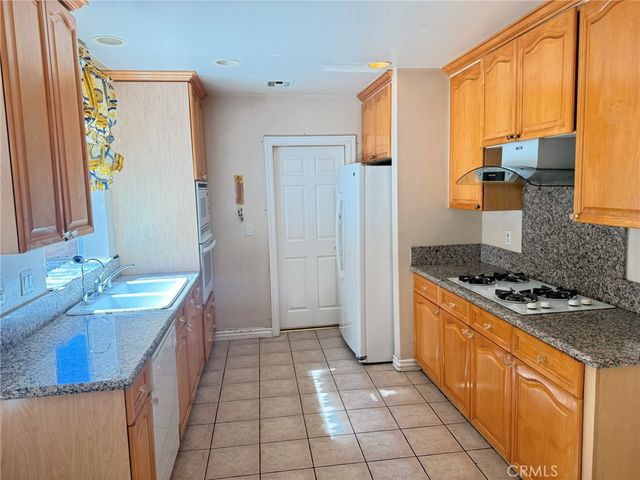929 W Duarte Road B, Arcadia, CA 91007