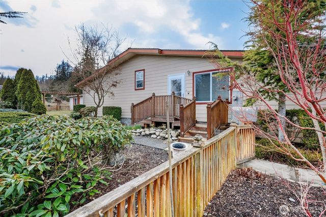 402 Parrish Road, Sequim, WA 98382