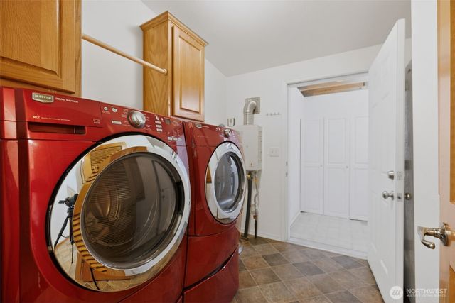 402 Parrish Road, Sequim, WA 98382