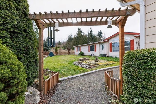 402 Parrish Road, Sequim, WA 98382
