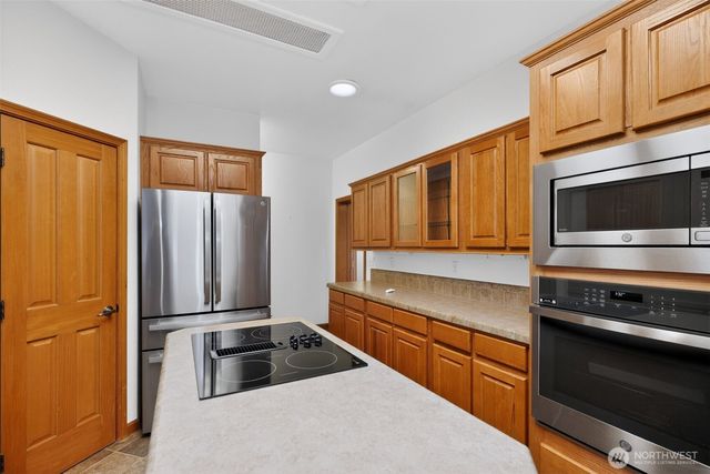 402 Parrish Road, Sequim, WA 98382