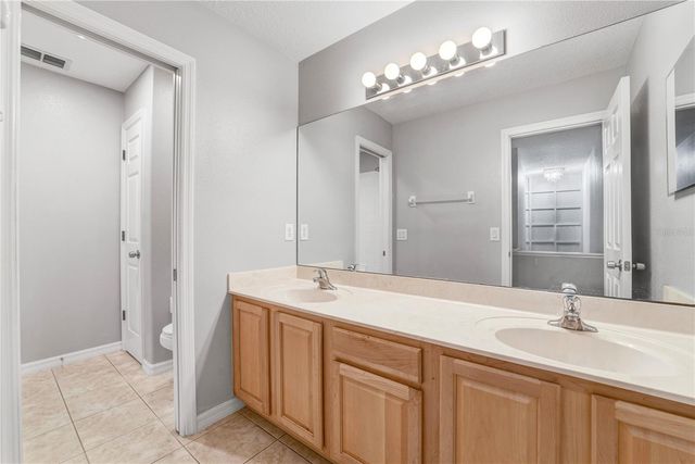 207 LARGOVISTA DRIVE, Oakland, FL 34787