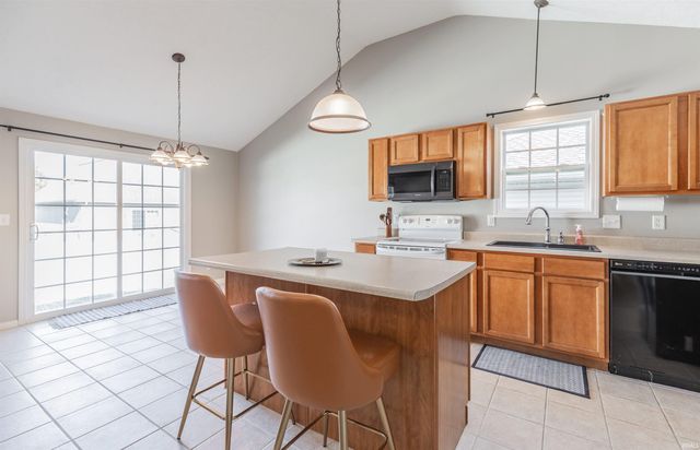 4608 Baywood Court, Evansville, IN 47725