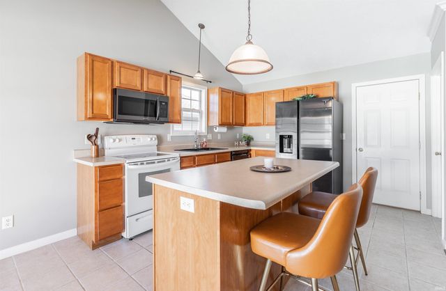 4608 Baywood Court, Evansville, IN 47725