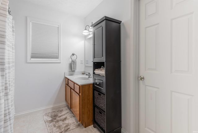 4608 Baywood Court, Evansville, IN 47725