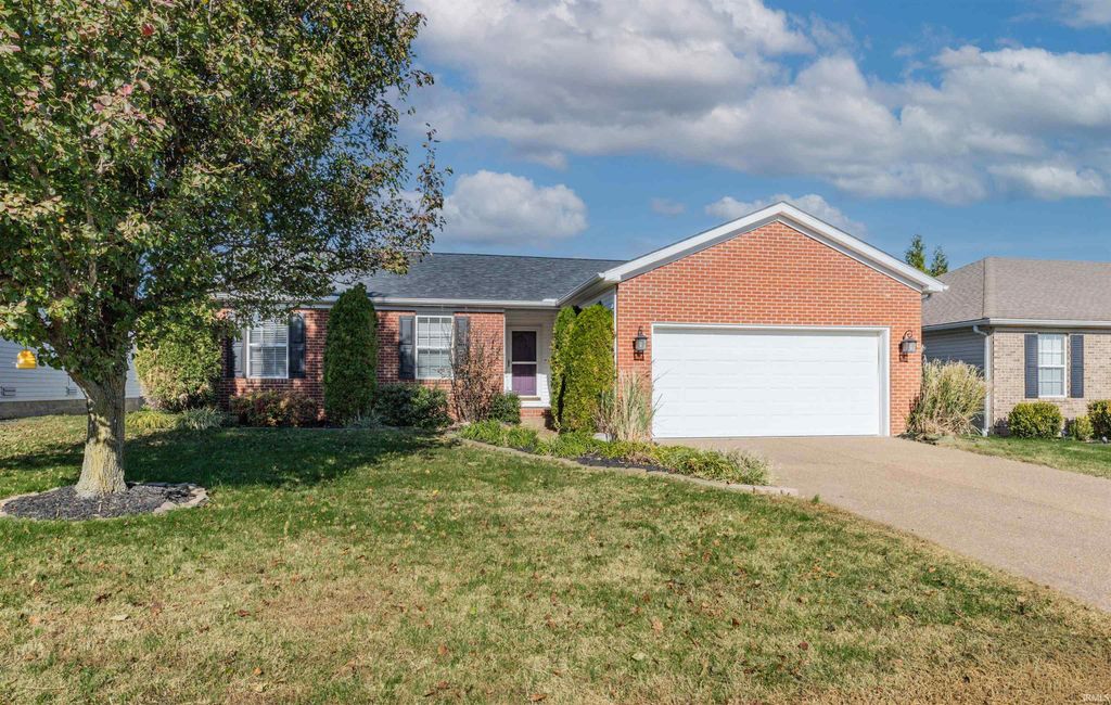 4608 Baywood Court, Evansville, IN 47725