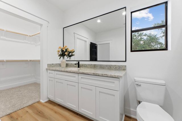 518 Clinton Street A, Conroe, TX 77301