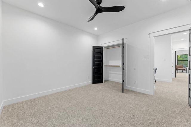 518 Clinton Street A, Conroe, TX 77301