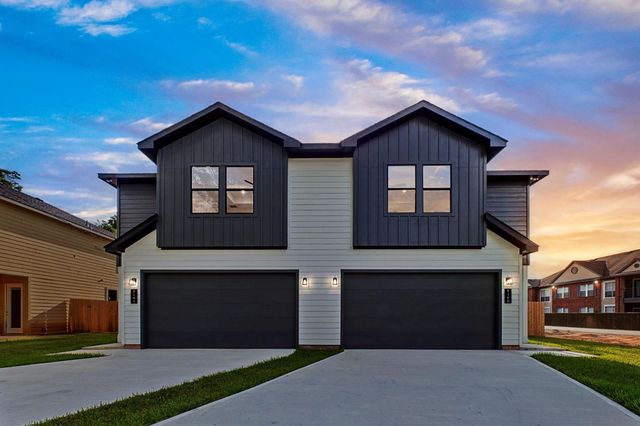 518 Clinton Street A, Conroe, TX 77301