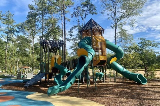 518 Clinton Street A, Conroe, TX 77301