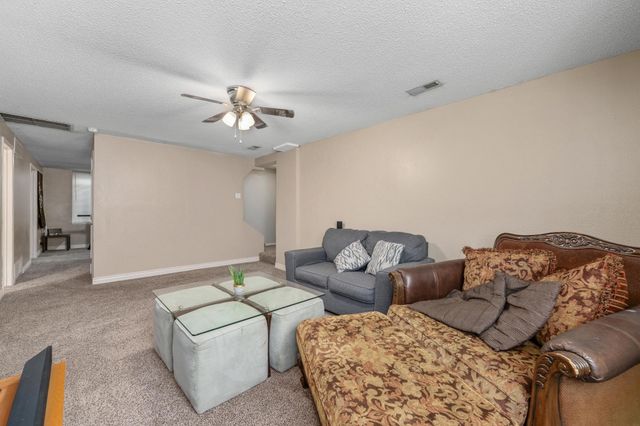 1909 S Shiloh, Wichita, KS 67207