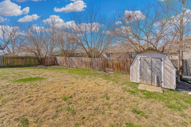 1909 S Shiloh, Wichita, KS 67207