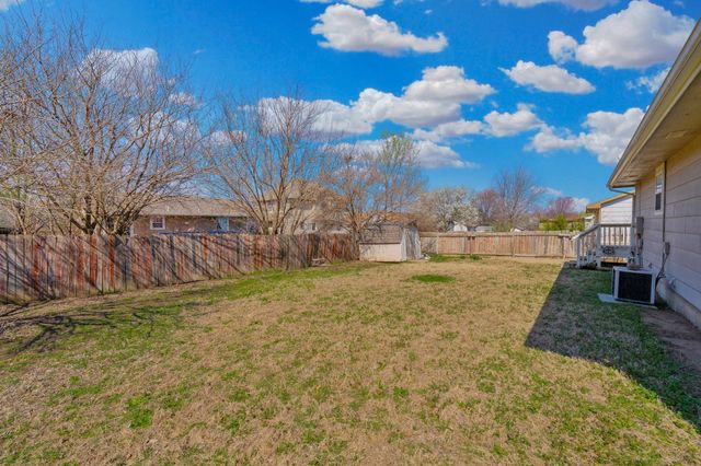 1909 S Shiloh, Wichita, KS 67207