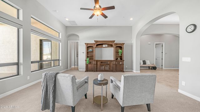 8334 E LAUREL Circle, Mesa, AZ 85207