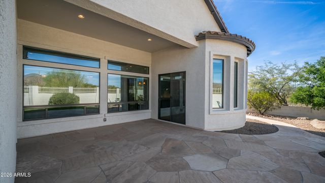 8334 E LAUREL Circle, Mesa, AZ 85207