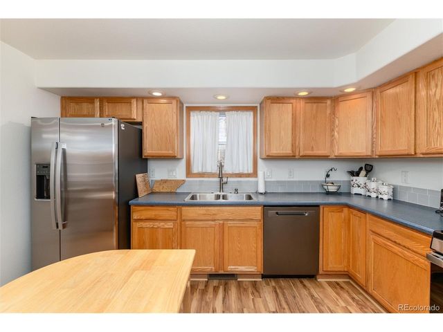 9010 W 11th Ave, Lakewood, CO 80215