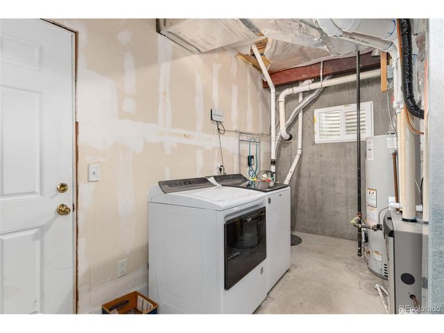 9010 W 11th Ave, Lakewood, CO 80215